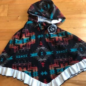 Boutique poncho